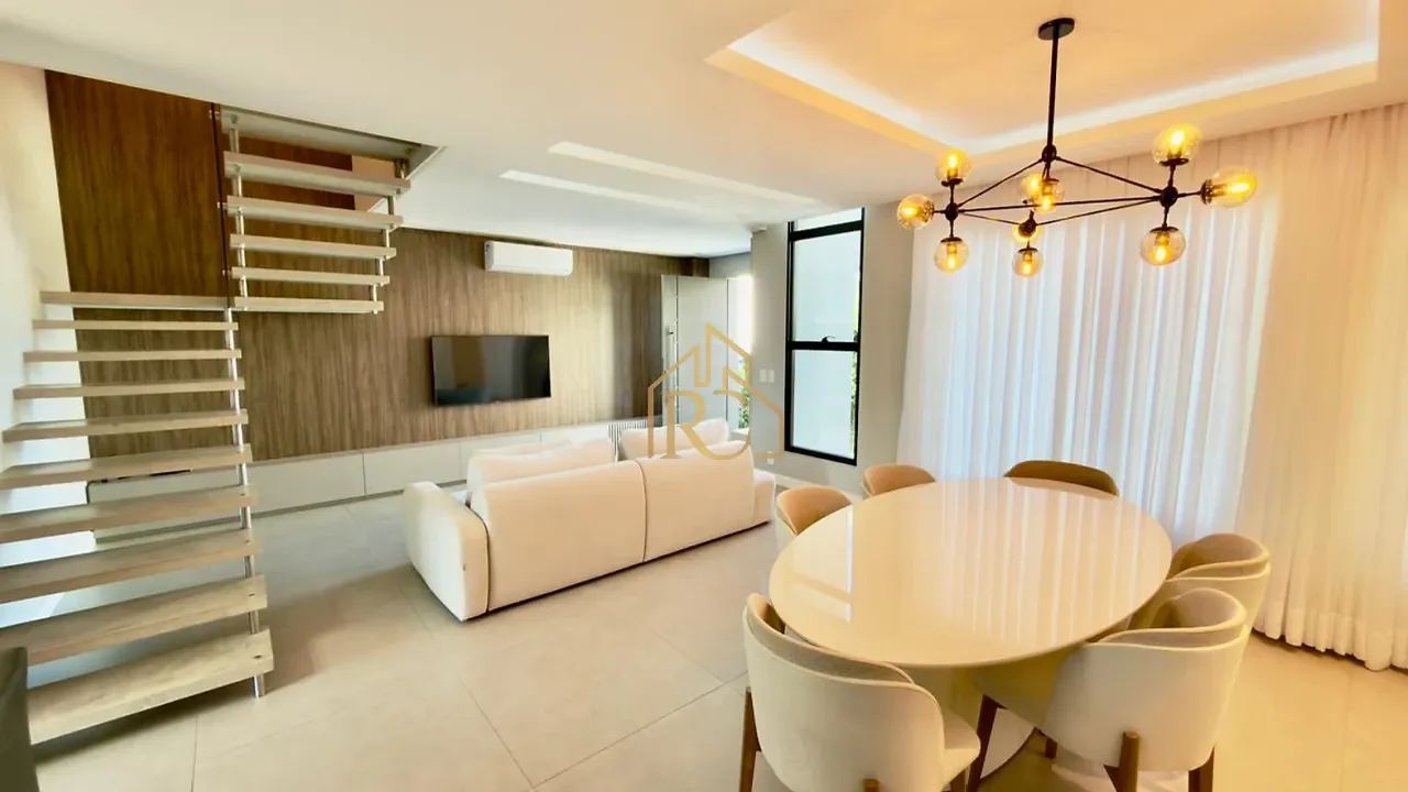 Casa 3 Quartos com 1 Suíte e 184m² - Condomínio Garden Clube