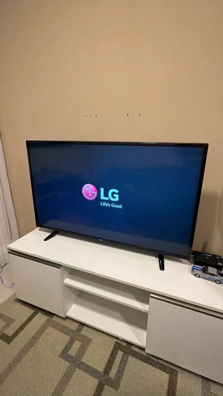 TV LG 49 Polegadas em perfeito estado