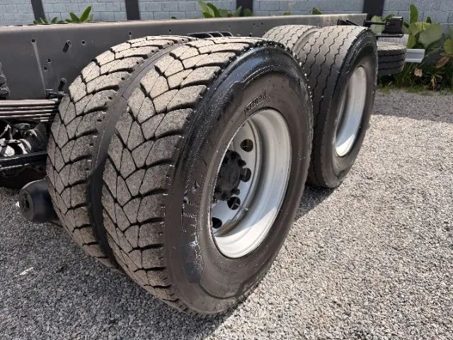 Vw 24-280  8x2 PRIME  - Foto 10