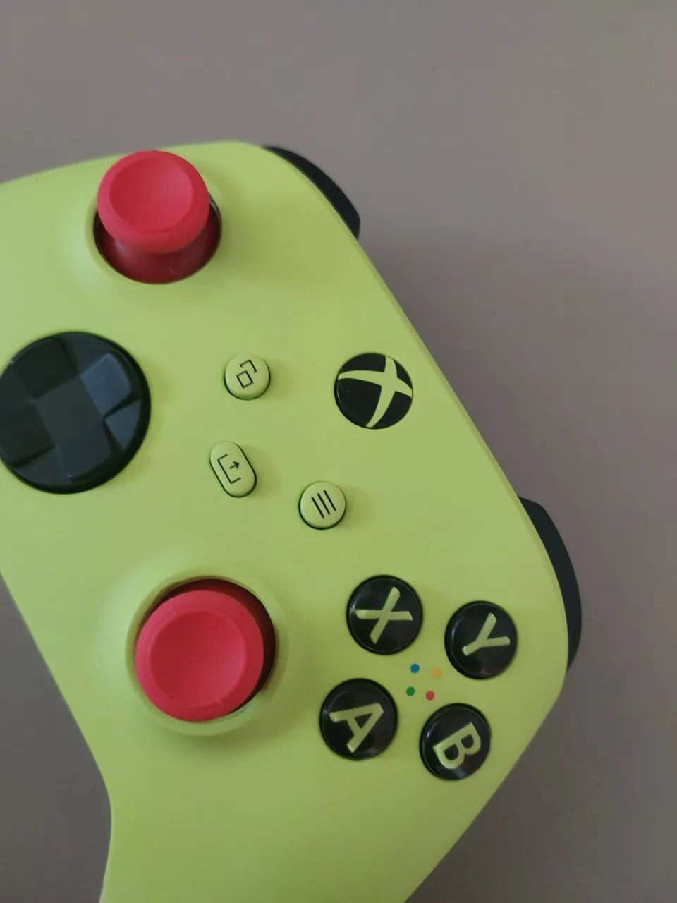 Controle Xbox series X Green Processdural original zeradooo - Foto 2