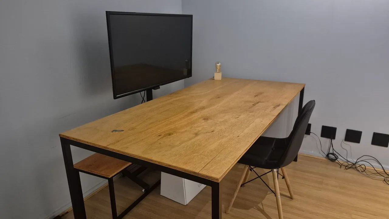 Mesa industrial 65163274135554120