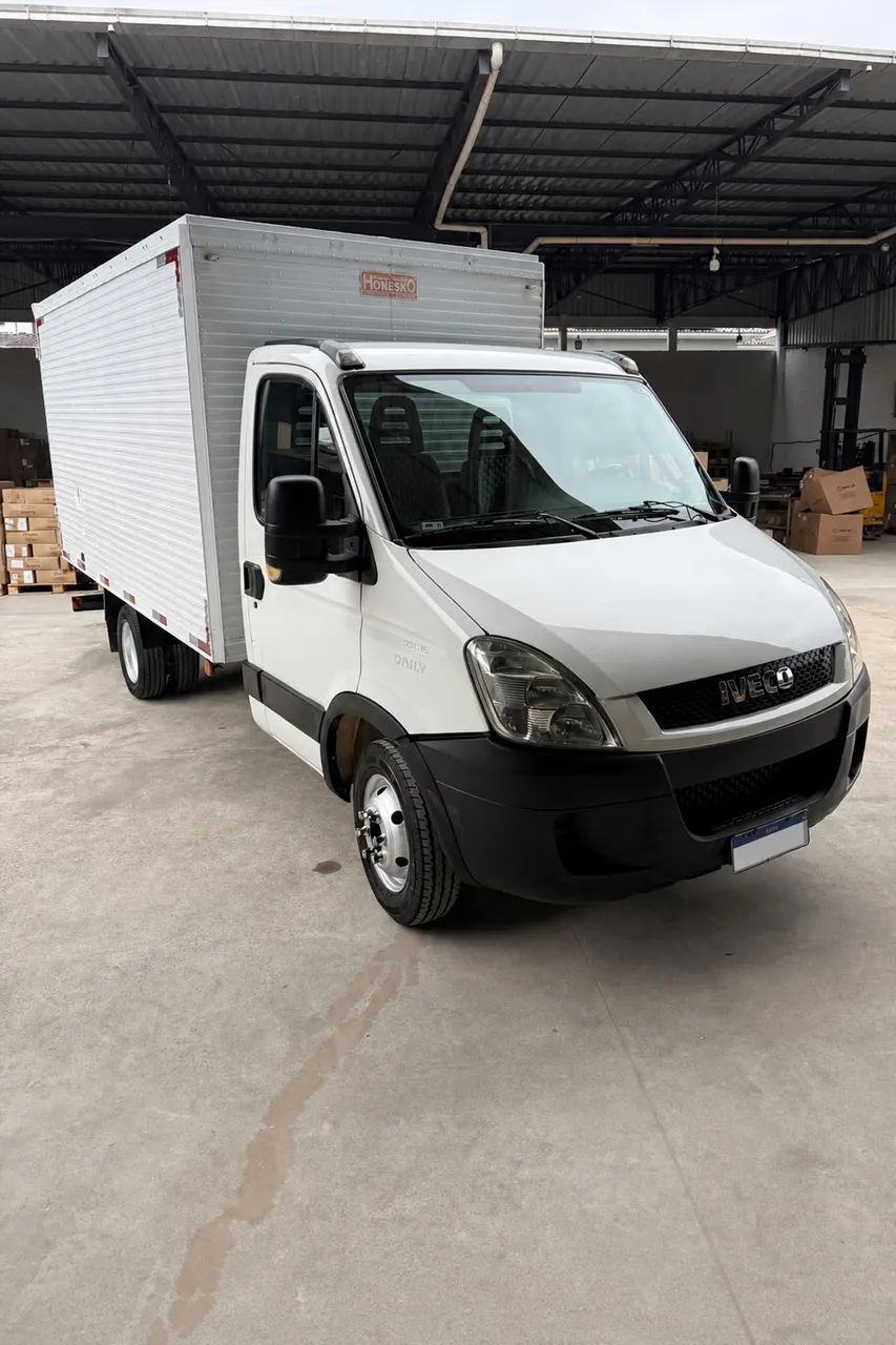 Iveco Daily 55C16 Bau impecável  - Foto 2