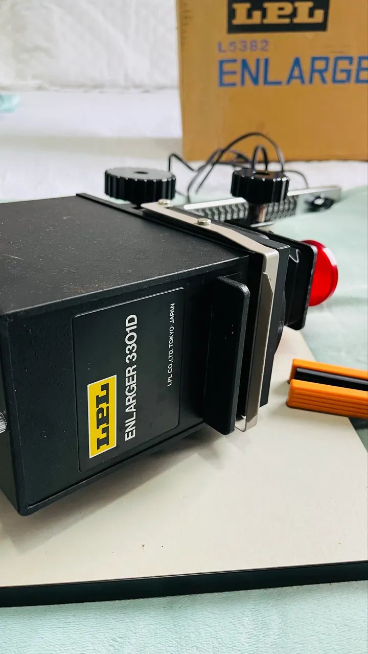 Ampliador LPL 3301D completo para laboratório fotográfico analógico.  - Foto 3