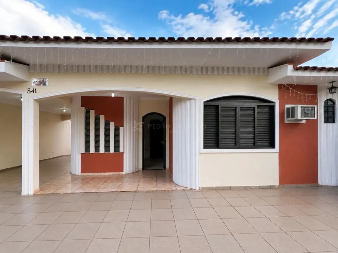 EXCELENTE RESIDÊNCIA - Foto 4