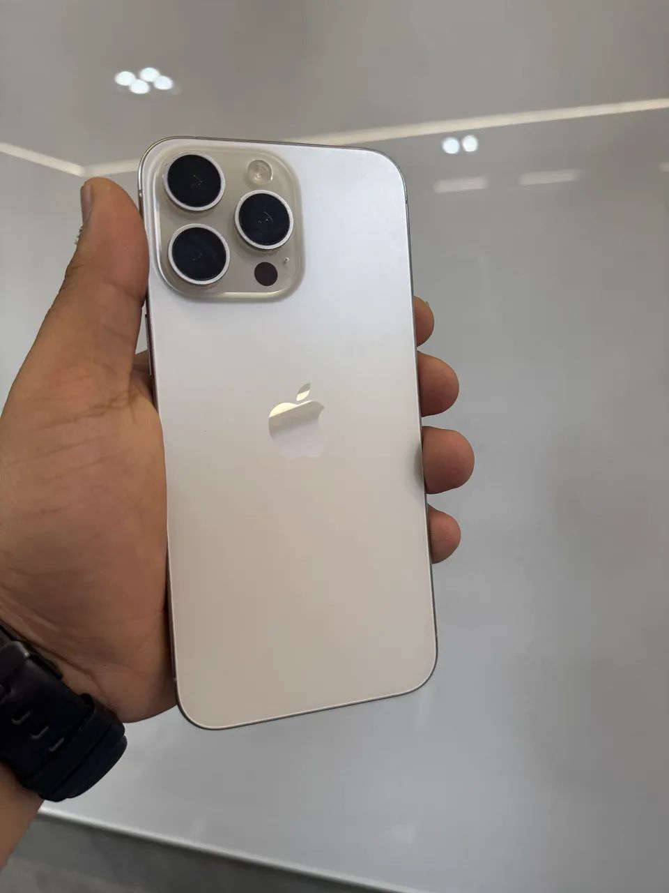 iPhone 15 Pro Max 512 gigas white - Foto 2