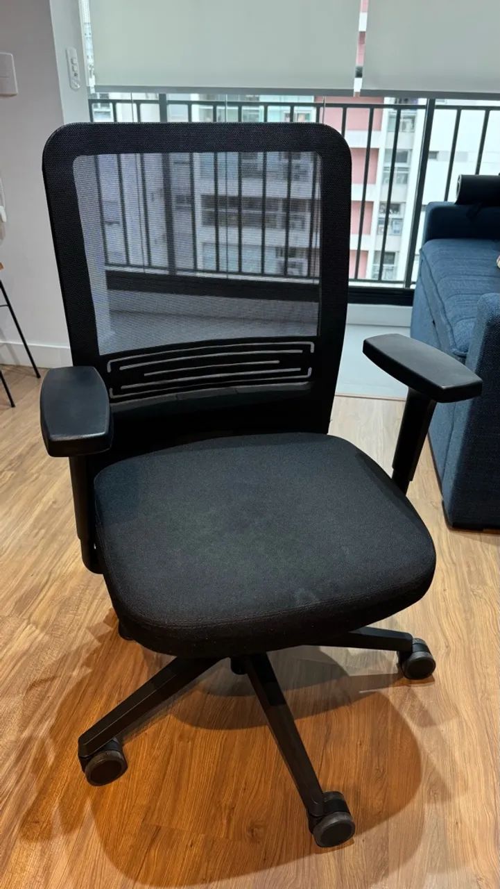 Vendo cadeira Flexform Tecton All Black - Foto 2