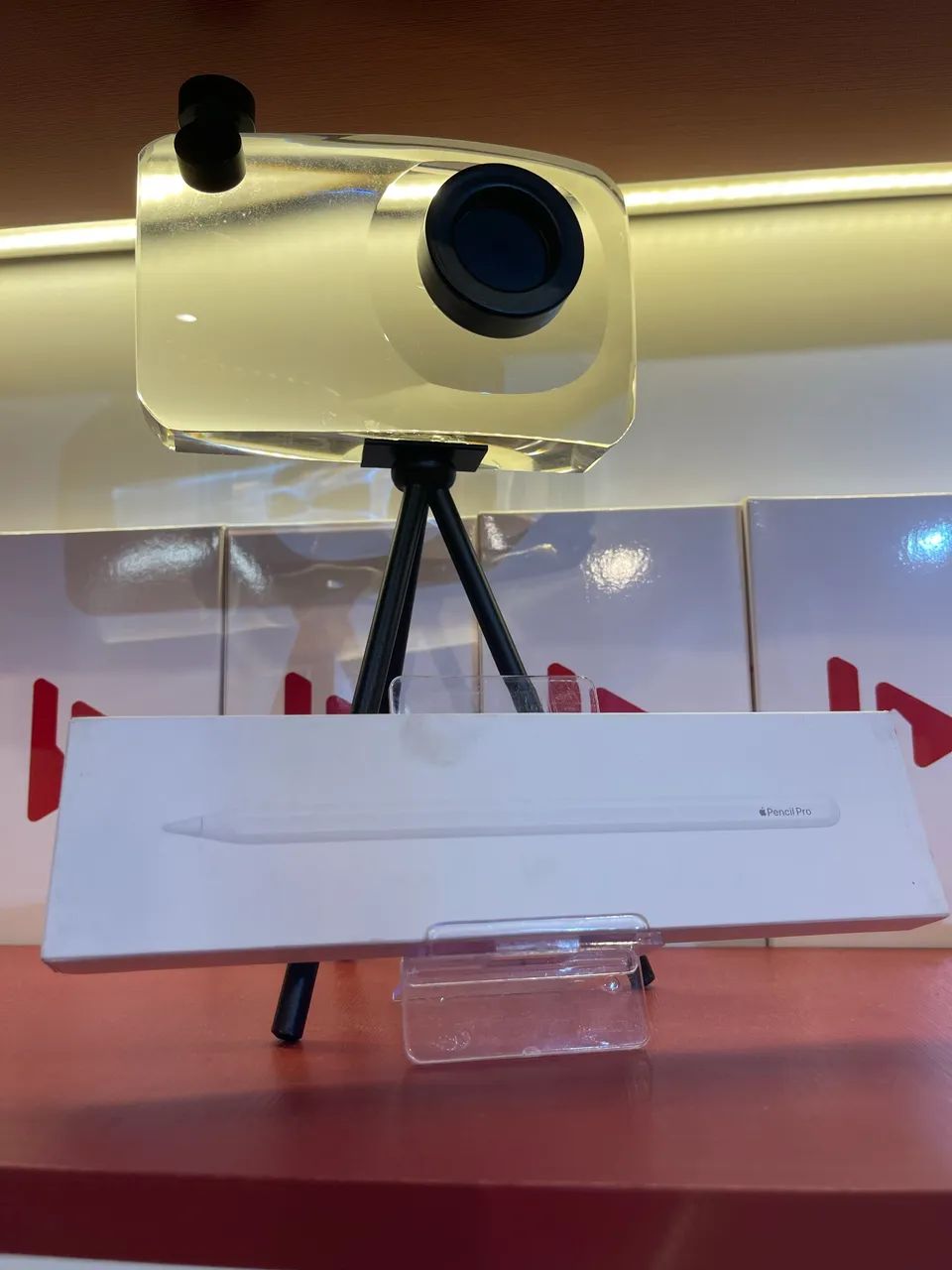 Lançamento Apple Pencil Pro a2538 lacrada - Periféricos e