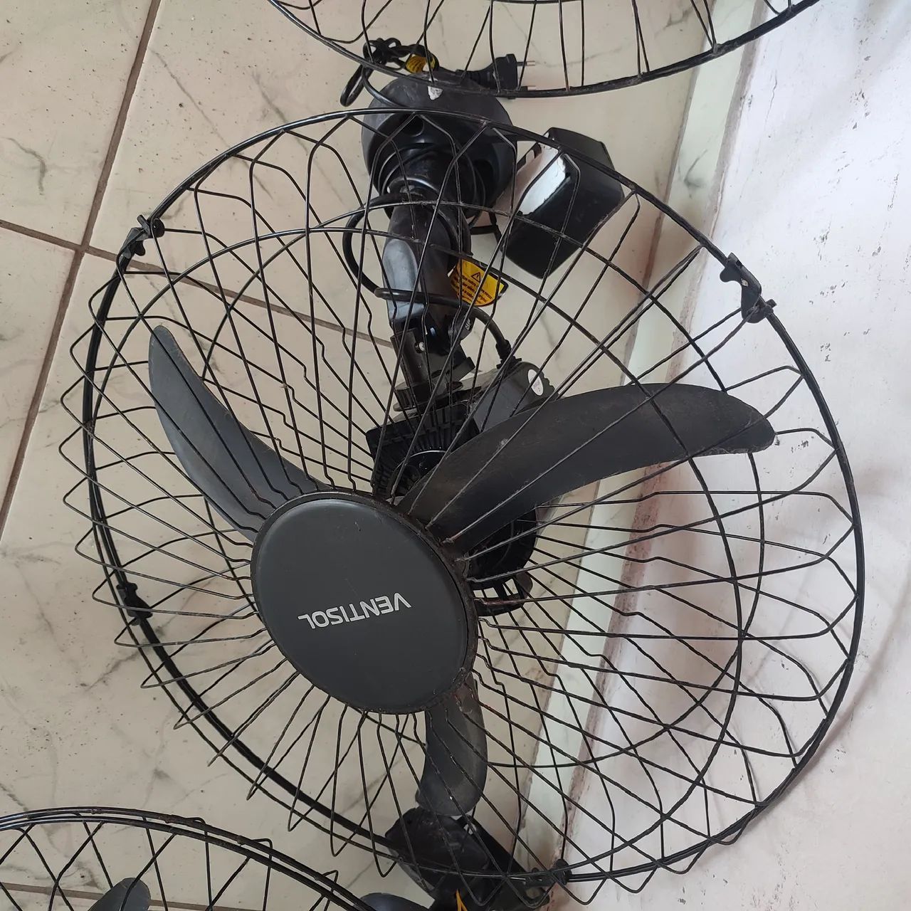  05 Ventiladores de parede ( preço dos 5)  - Foto 4