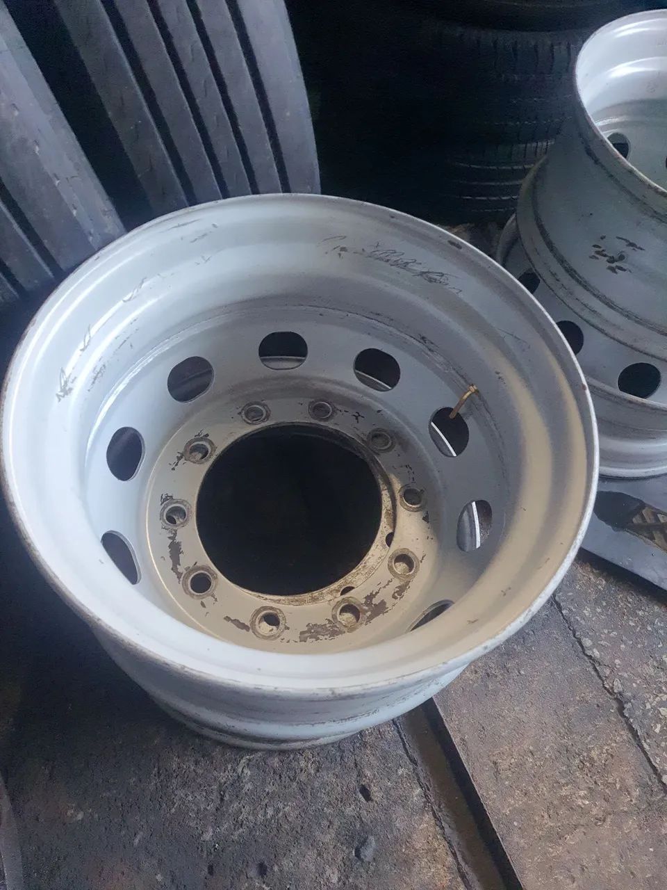 Rodas 295 semi novas marca borlen ou maxxion  - Foto 2