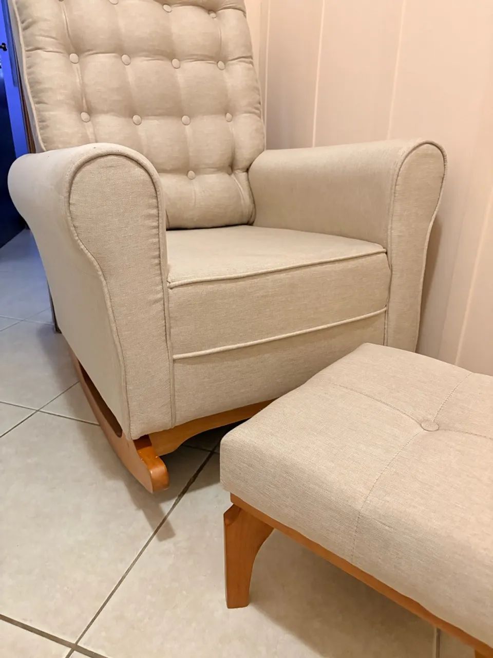Poltrona amamentação com balanço  - Foto 2