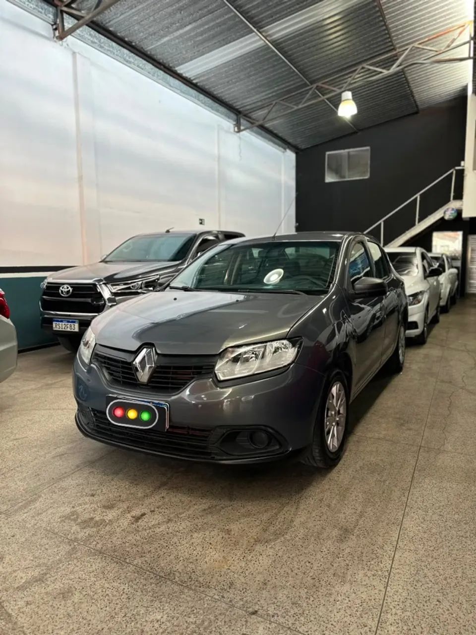 Renault Logan LOGAN Authentique Flex 1.0 12V 4p 2018