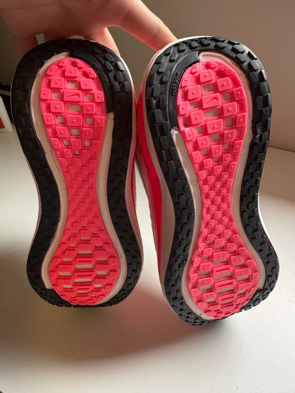 Tenis Nike Vomero TM 34 - Foto 3