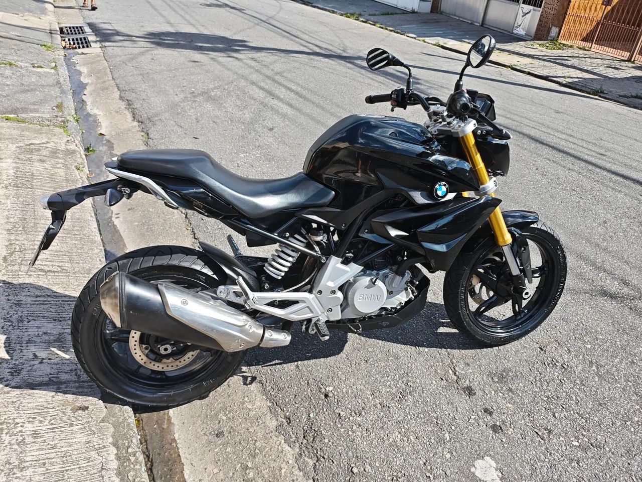 BMW G 310R 2017 - Foto 4