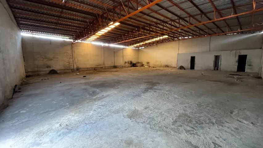 Galpão 700m2 para Alugar