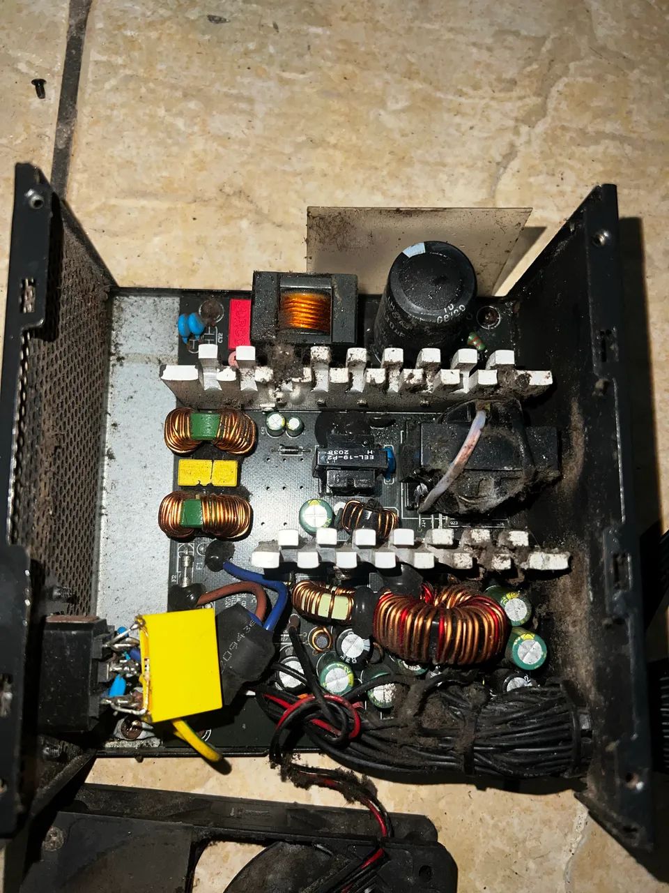 Fonte que explodiu - Foto 3