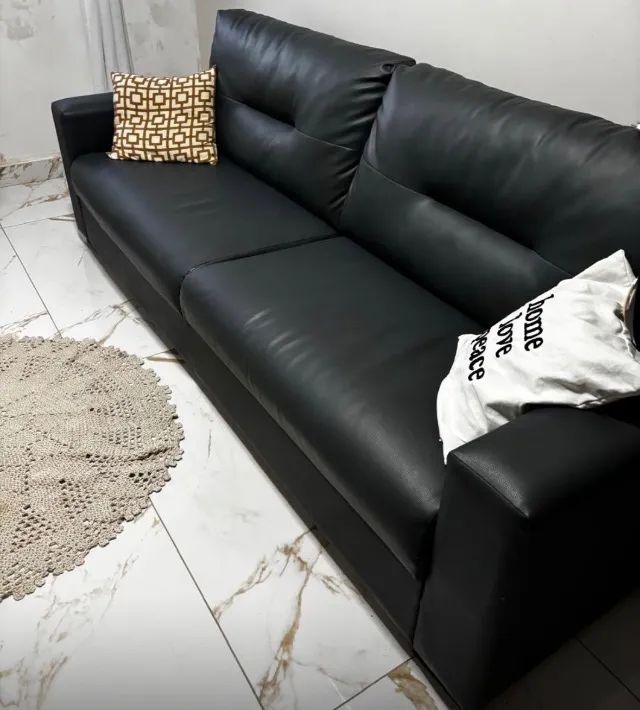 Sofá em courino - Foto 2