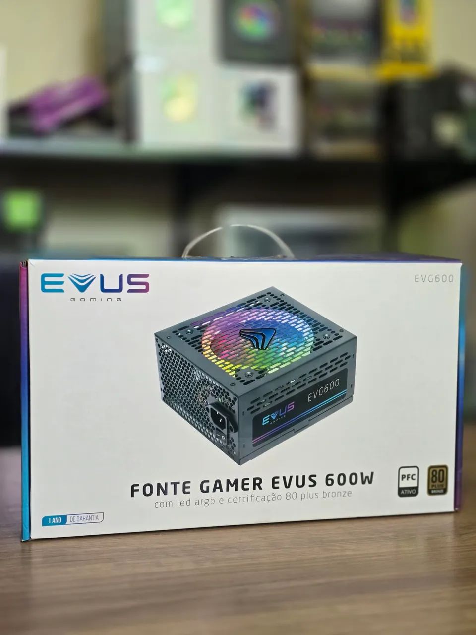Fonte 600w nova lacrada 1 ano de garantia 