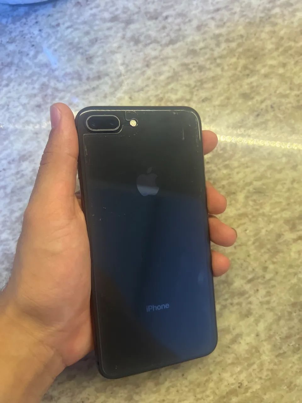 iphone 8 Plus 64gb