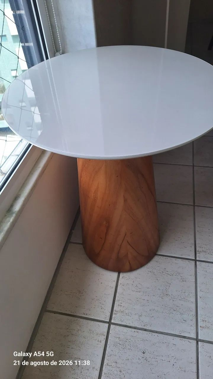 mesa de canto novinha  - Foto 3