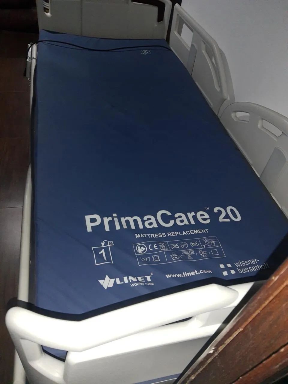 Cama Hospitalar Linet   Baixou o preço. E para vender  - Foto 2