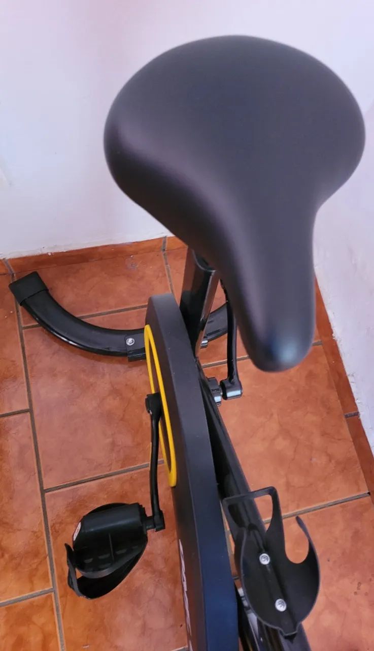 Bicicleta ergometrica spninning 8kg - Foto 3
