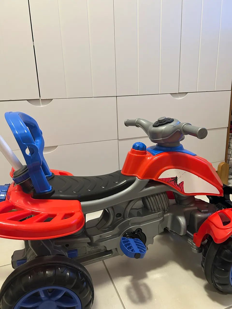 Triciclo infantil 