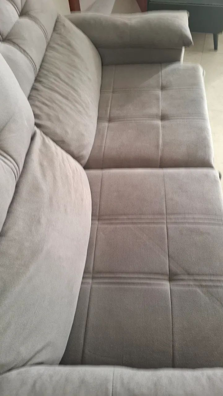 Sofá  2 Lugares retrátil cinza - Foto 2
