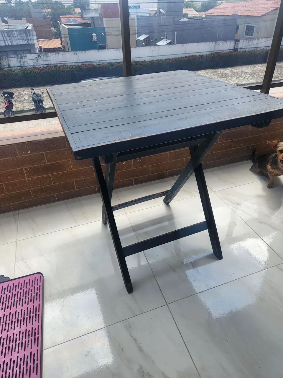 Mesa de madeira preta64994315868033120