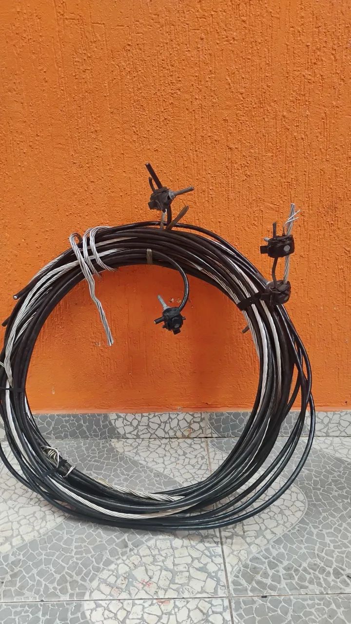 Three-phase Cable456503113842042881