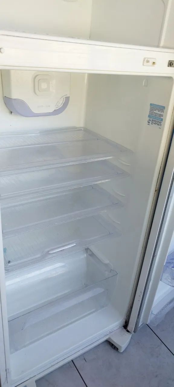 Geladeira Eletrolux 462Lt - Foto 5