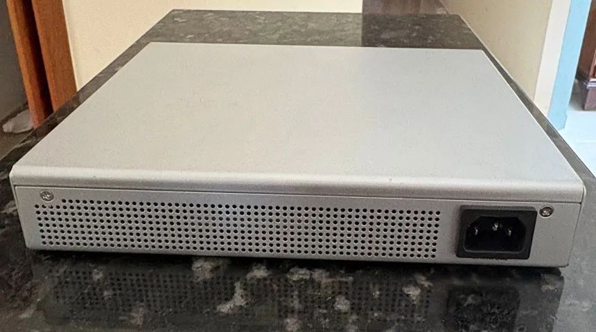 UNIFI SWITCH US-8-150W - Foto 4