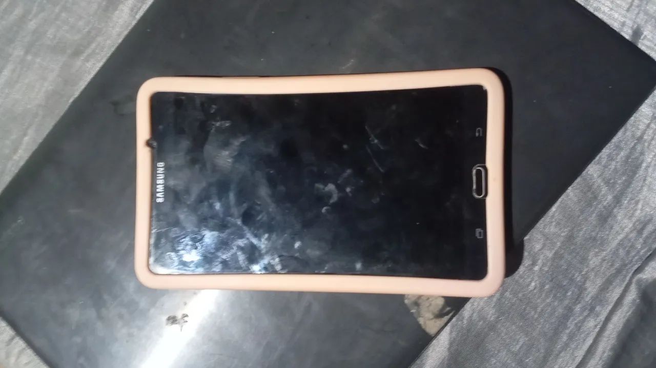 Tablet os botão de desligar e o volume estão ruim - Foto 3
