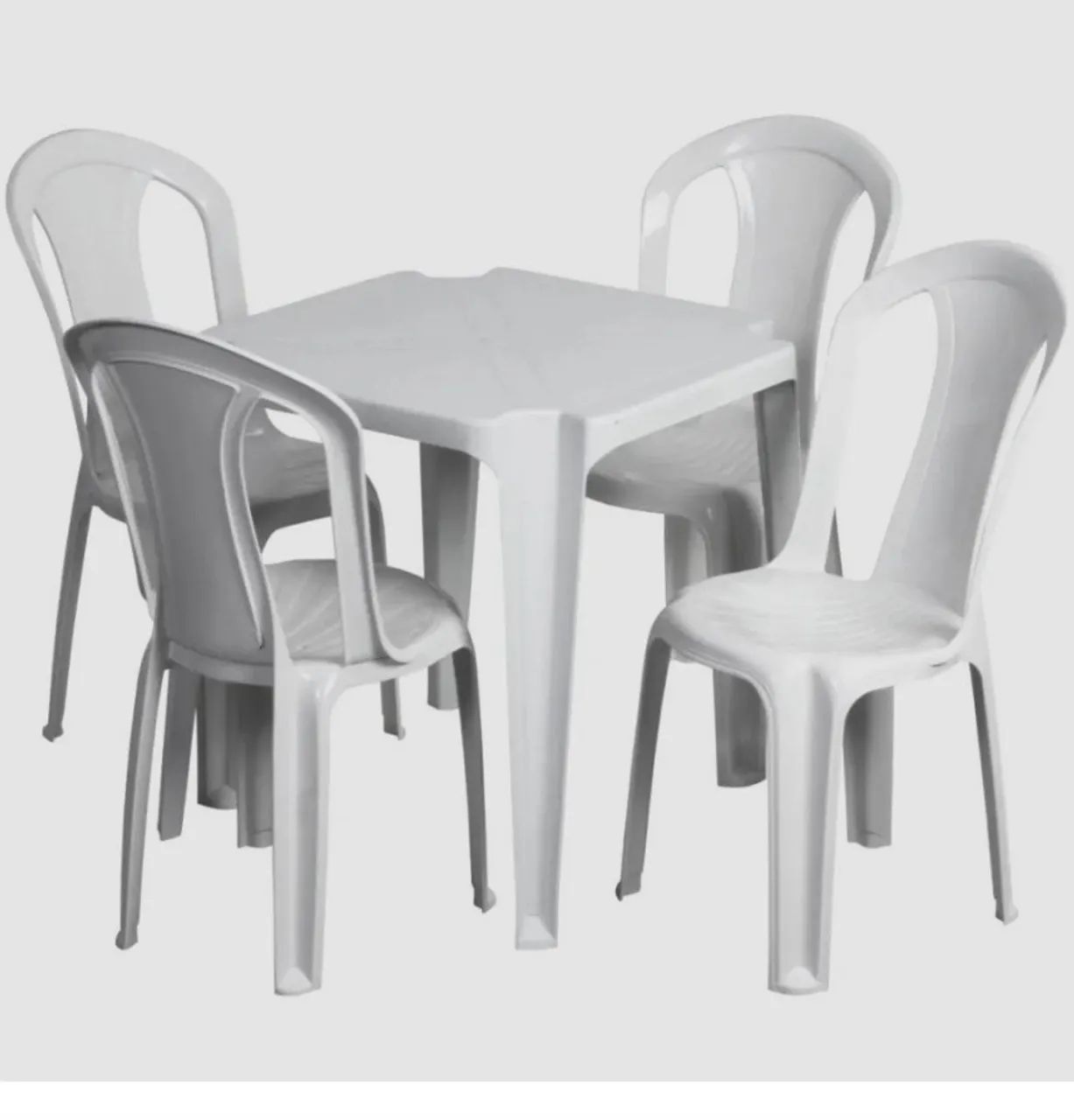 Jogo de mesa branca 