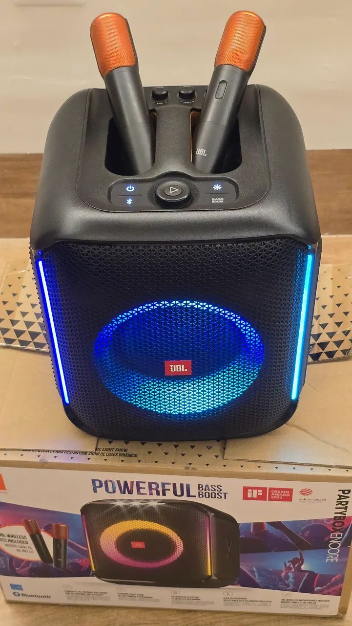 Caixa de som JBL PartyBox Encore com 2 microfones