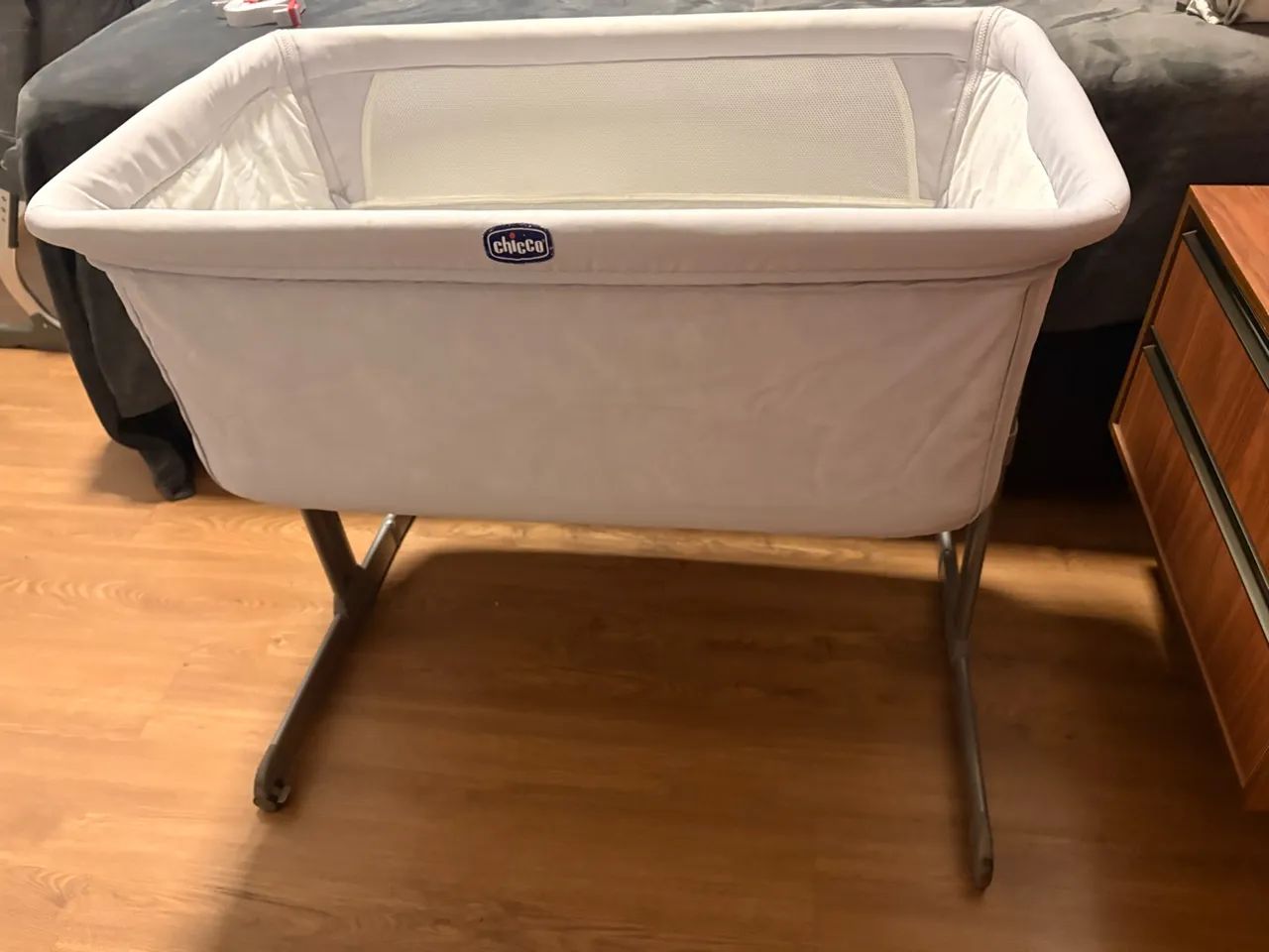 Vendo berço portátil Chicco  - Foto 2