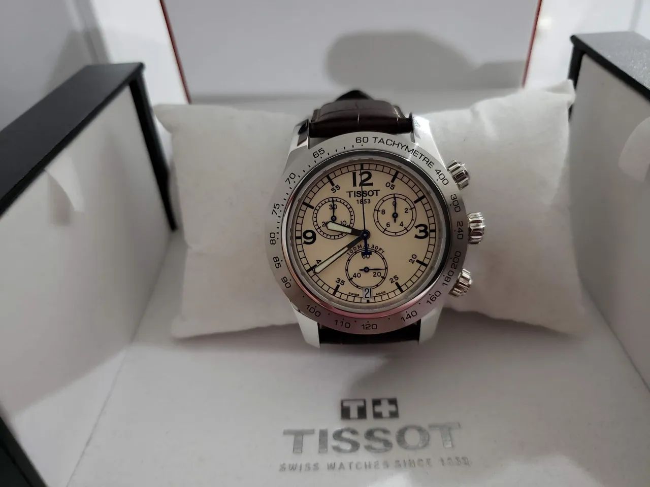 Tissot original pulseira de couro modelo V8