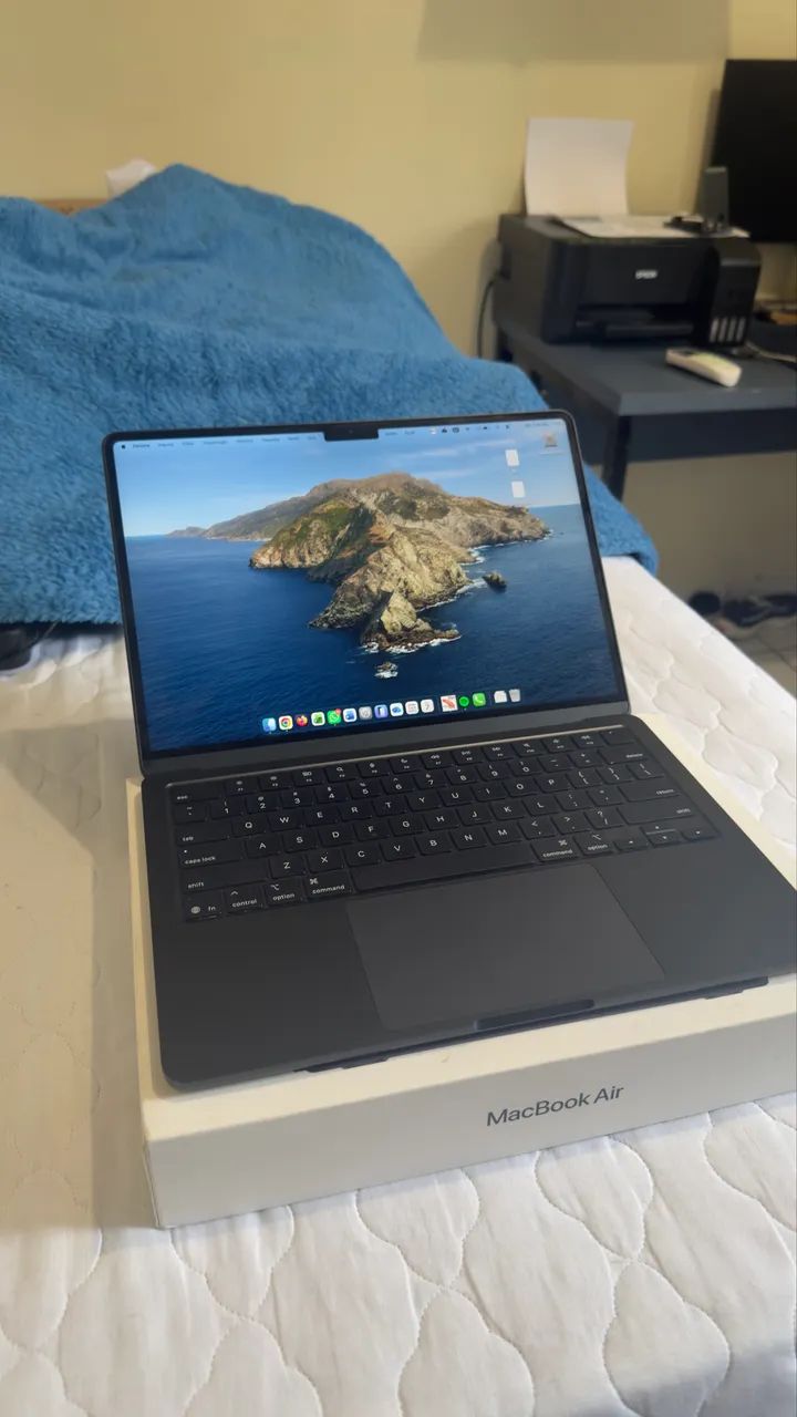MacBook Air M4 13? 256GB Midnight - Semi Novo | Garantia Apple até