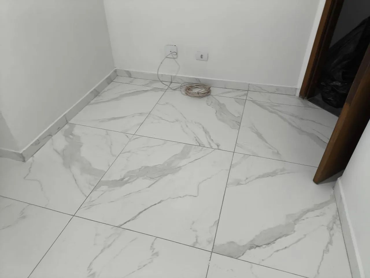Trabalhar de pedreiro é carpinteiro  - Foto 3