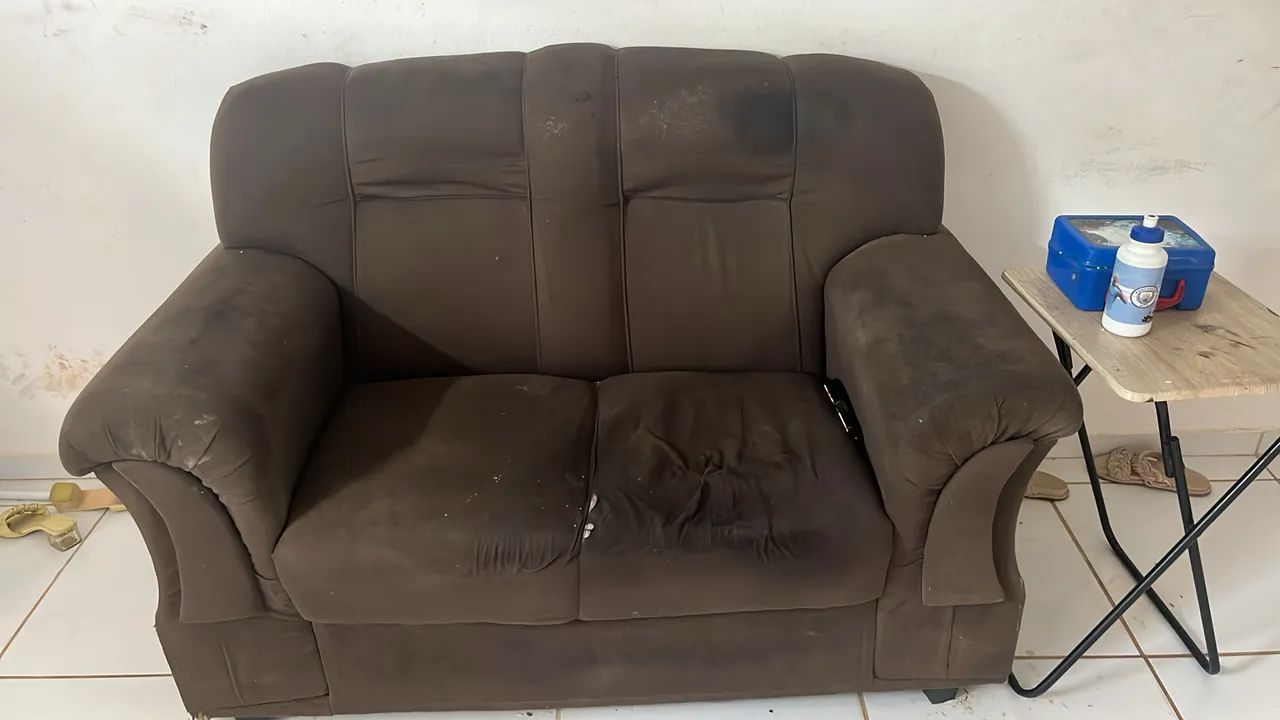Sofá 2 lugares perfeito estado 