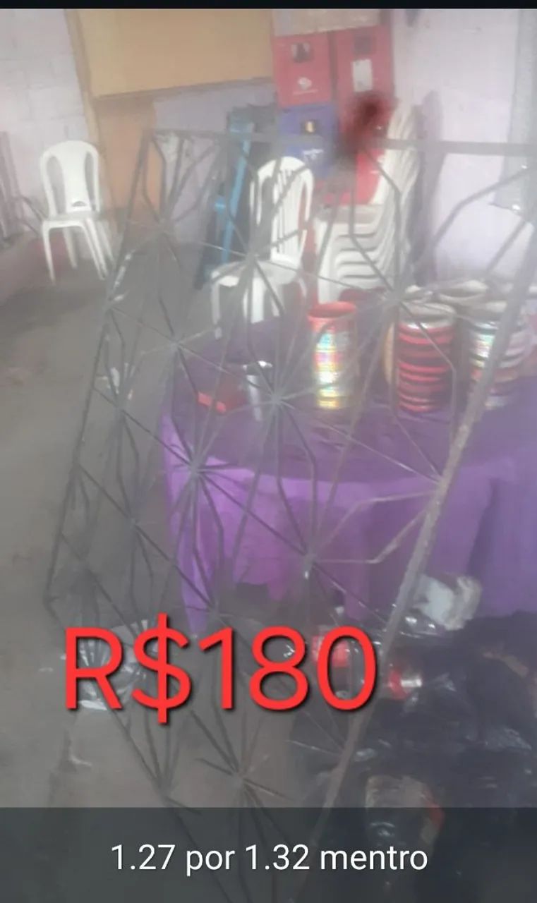 Grades e porta443829730516684801