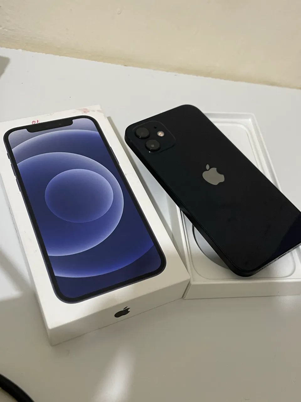 iPhone 12 256gb! Extra na caixa! Com garantia! - Celulares e