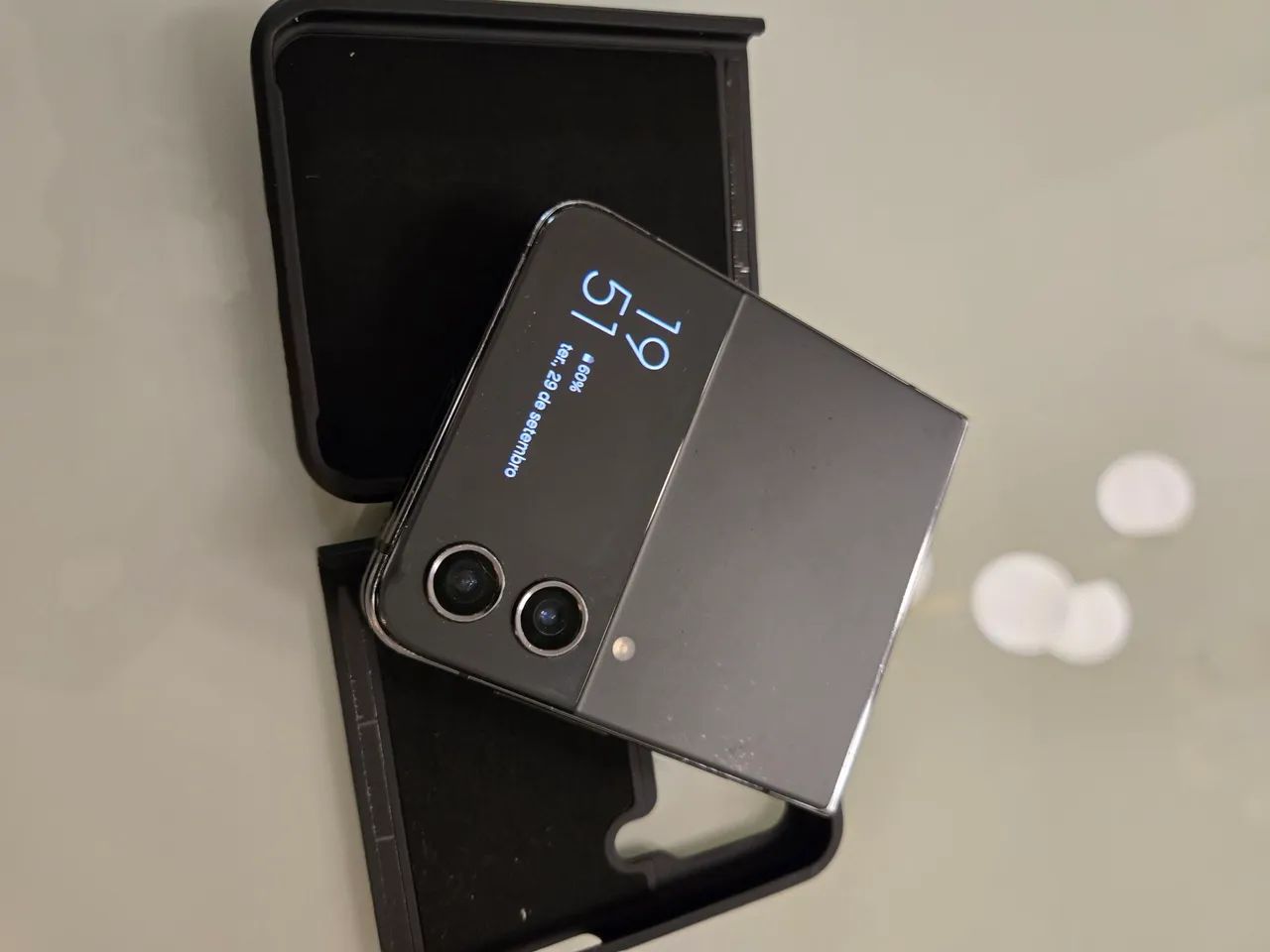 Z flip 4 , 512gb , com caixa e nota fiscal - Foto 3