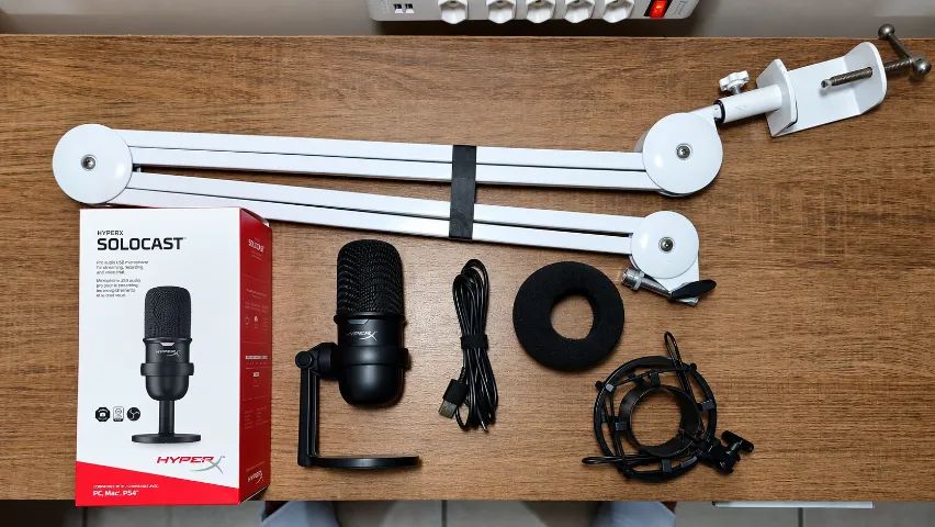 Microfone HyperX SoloCast USB + Braço Articulado + Espuma