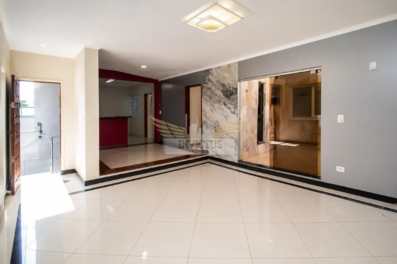 Sobrado com 3 Quartos para Alugar, 239m² - Nova Petrópolis, São Bernardo do Campo/SP.