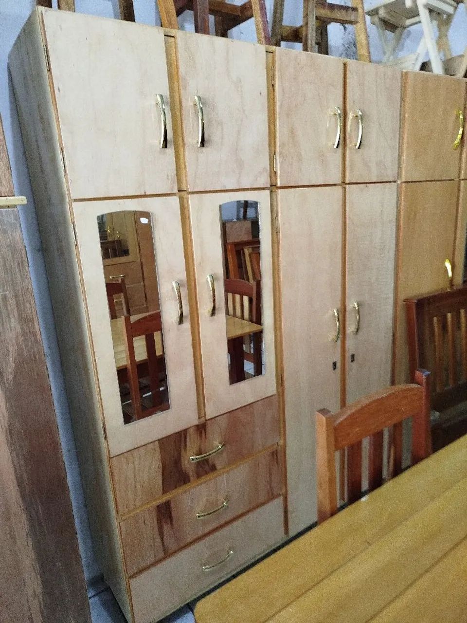 Guarda-roupa 4 portas - Foto 3