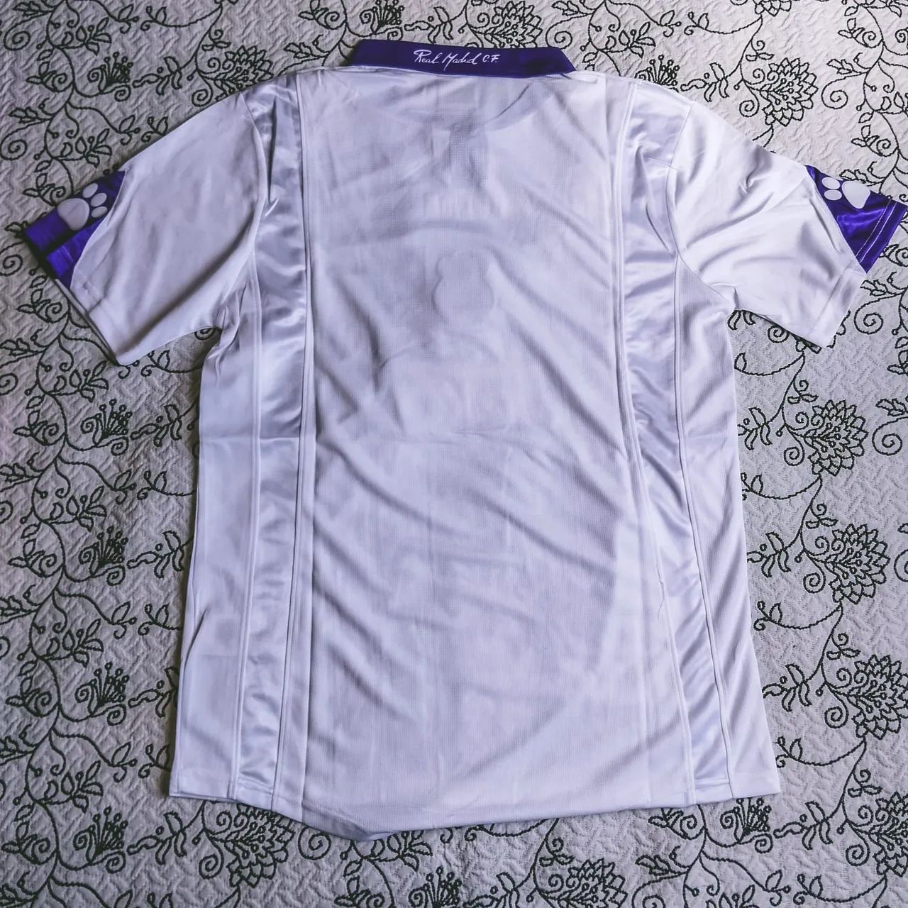 Camisa Real Madrid 96 Retrô  - Foto 2