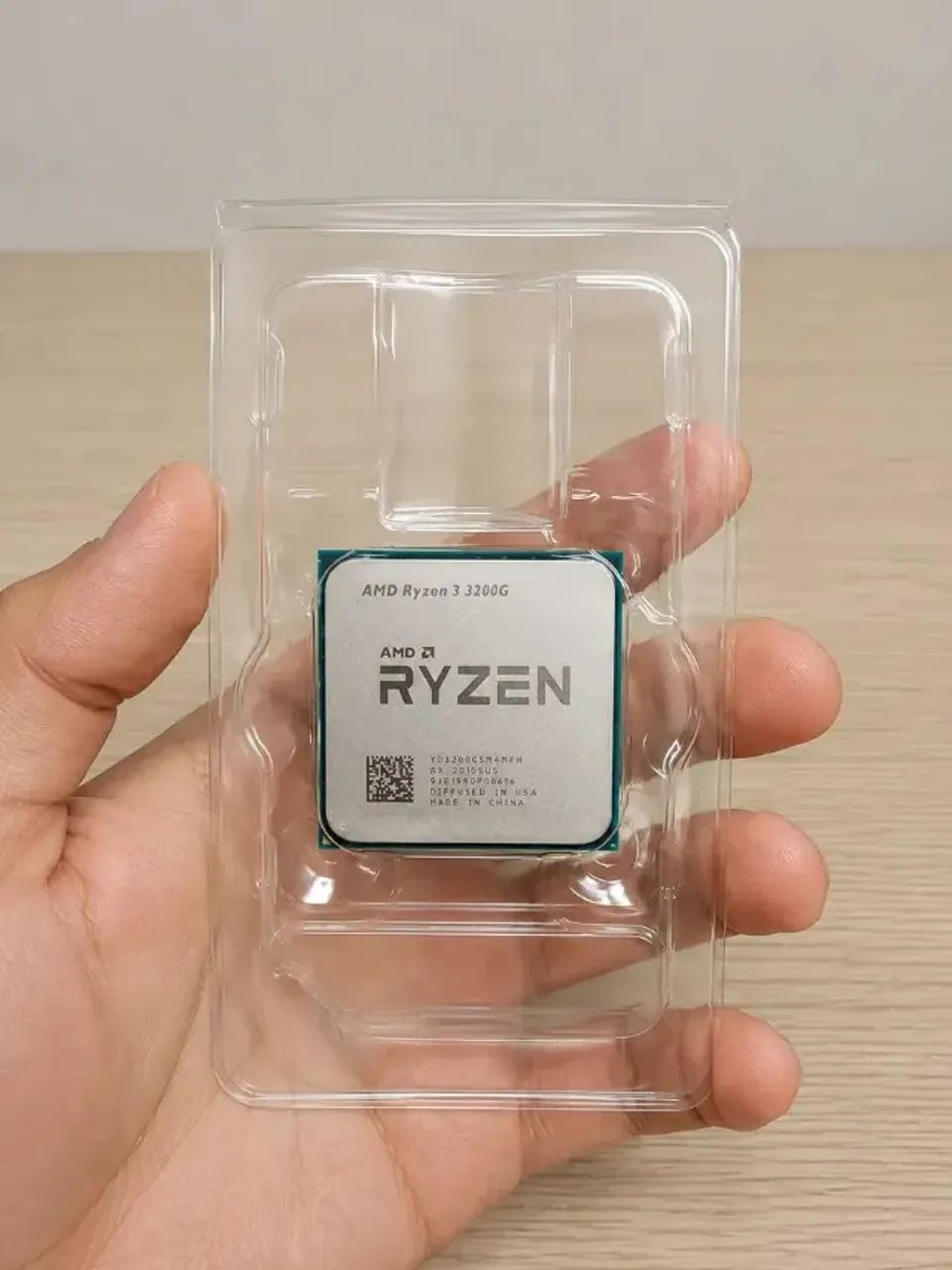 Processador Ryzen 3 3200G (video integrado)