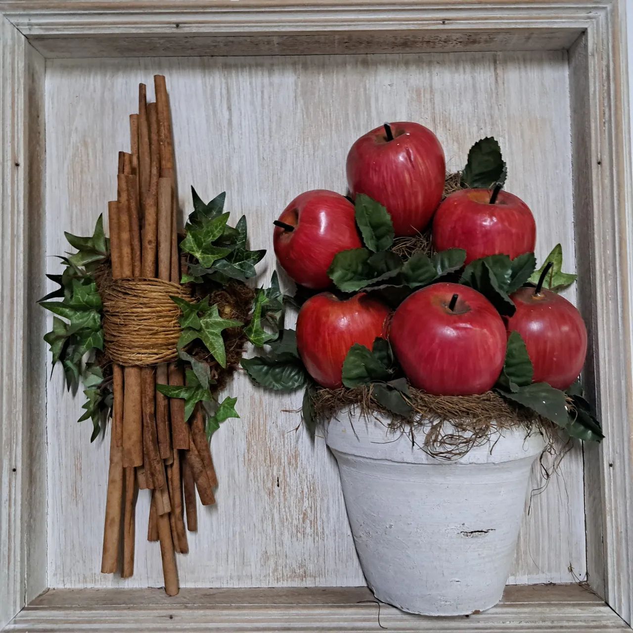 Quadro Fruteira Maçãs e Canelas  - Foto 2