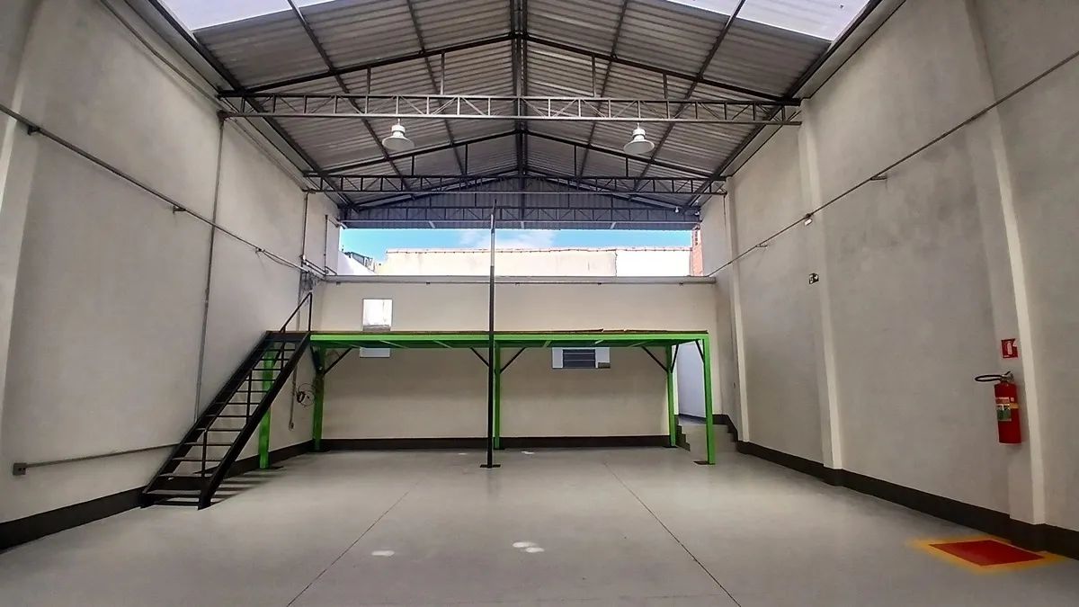 Galpão Industrial e Comercial para Alugar | 400 m² | Vila Moraes - SP - Foto 4