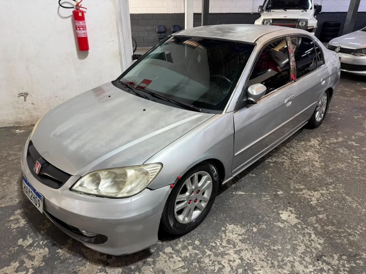 Honda Civic Civic Sedan LX 1.7 16V 115cv Mec. 4p 2004